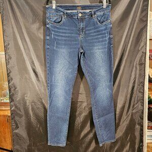 Kut From the Kloth skinny jeans. Size 14